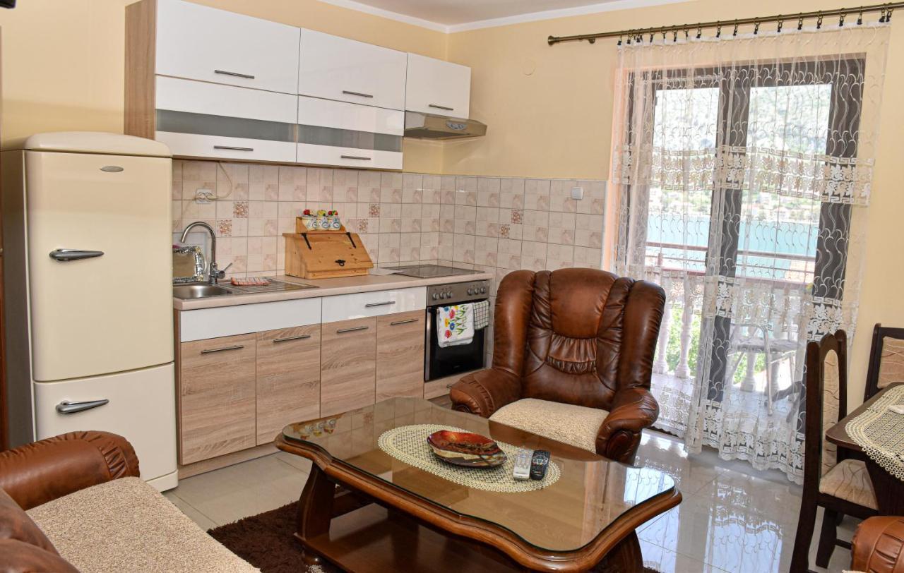 Apartments Simun Котор Екстериор снимка