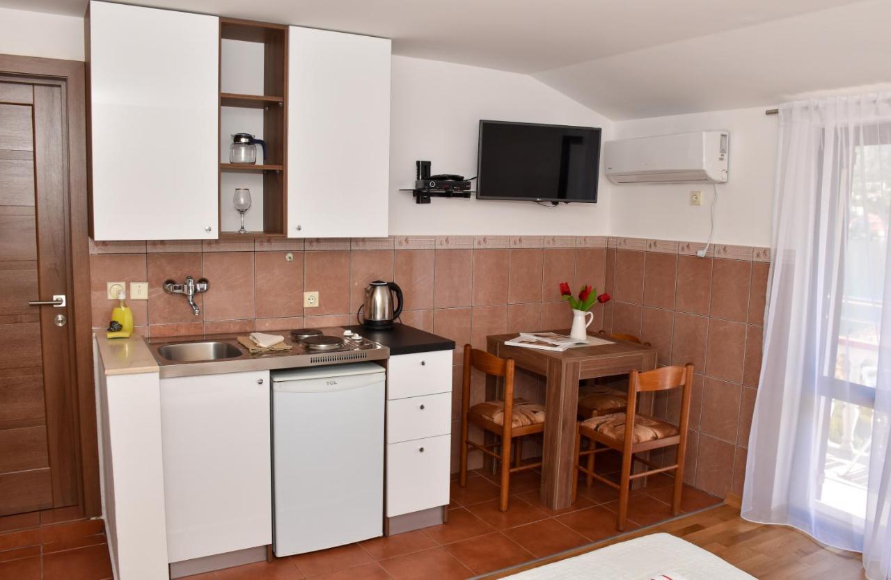 Apartments Simun Котор Екстериор снимка